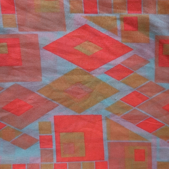 Pieces Accessories Women's Geometric Neon Infinity Chresta Tube Scarf - Picture 4 of 8